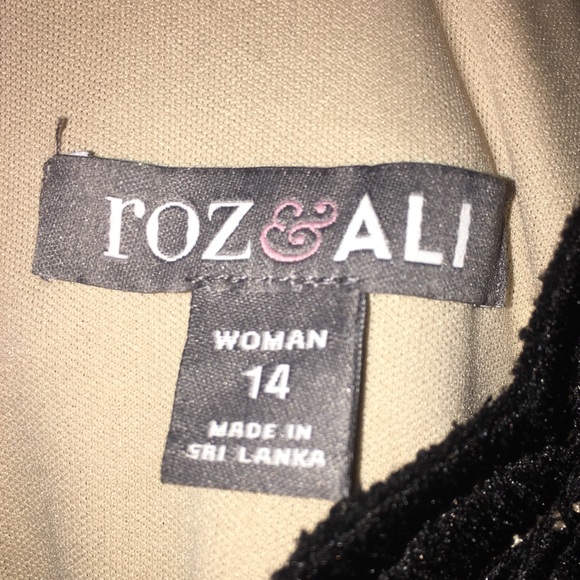 NWT Black Lace Short Dress - Picture 3 of 4